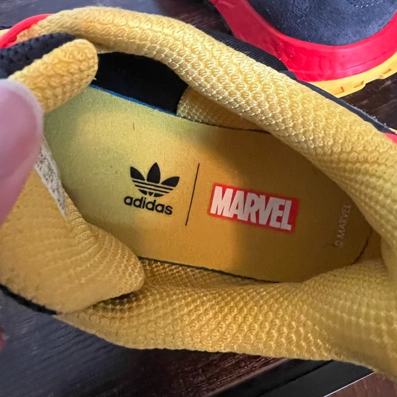 Adidas Marvel Boosts - Picture 7 of 8